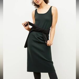 Stylish Dark Green Sleeveless Dress